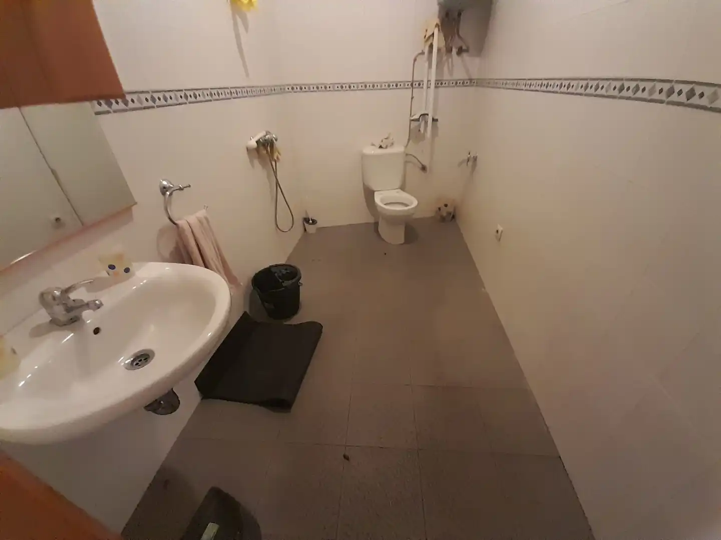Bany de Edifici en venda en Puertollano