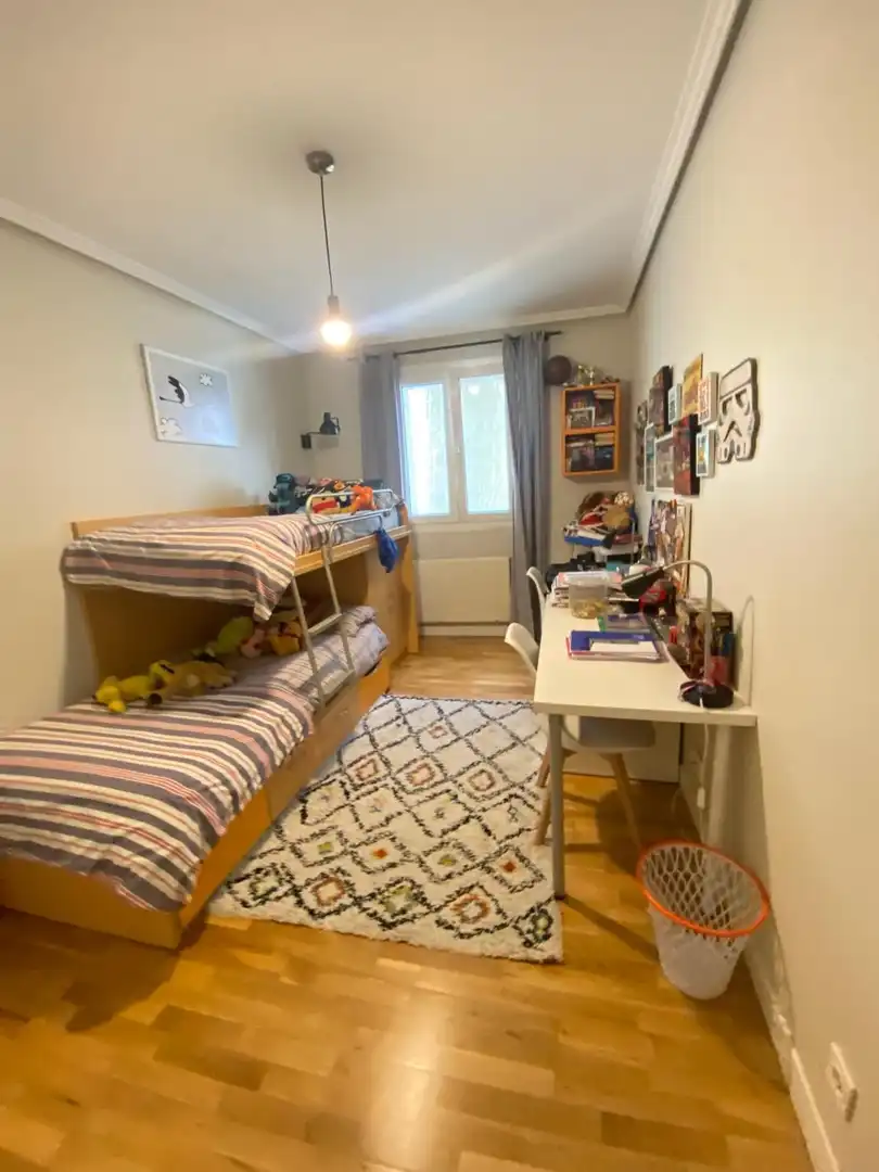 Schlafzimmer von Maisonette zum Verkauf in Donostia - San Sebastián  mit Heizung, Privatgarten und Terrasse