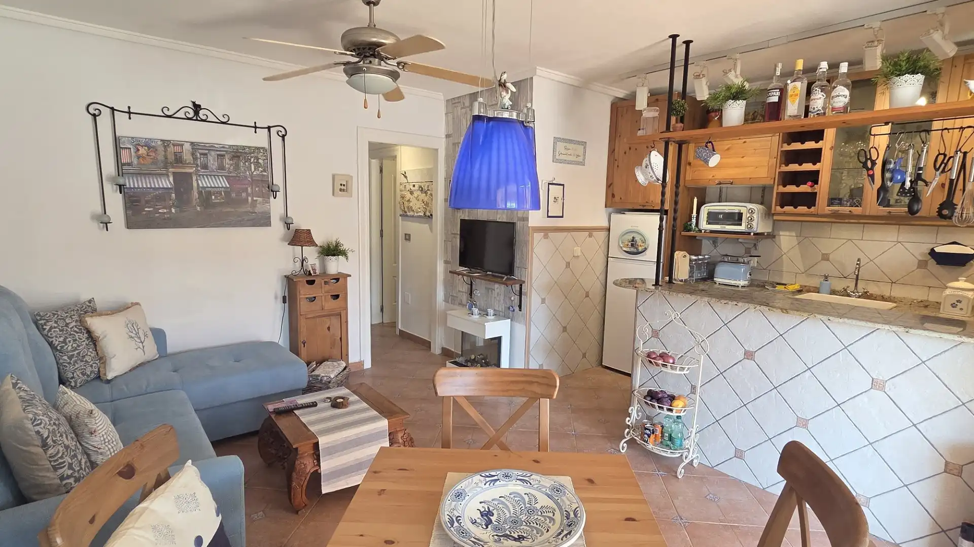 Sala de estar de Casa adosada en venta en Cartagena con Jardín privado, Terraza y Amueblado
