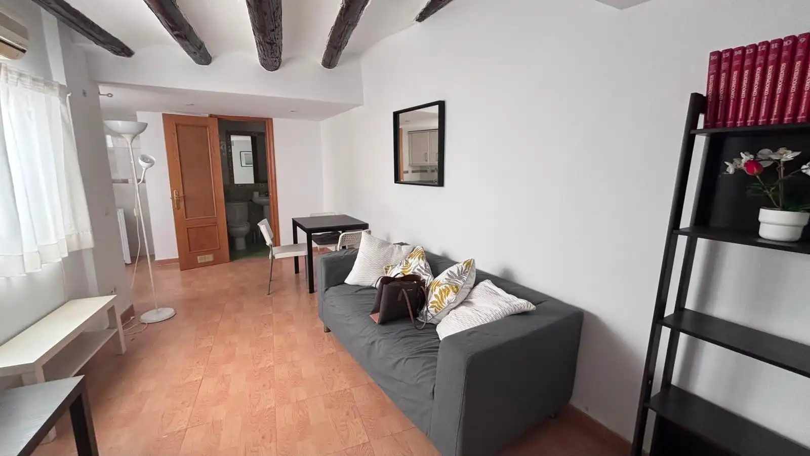Sala de estar de Apartamento en venta en Zaragoza con Calefacción
