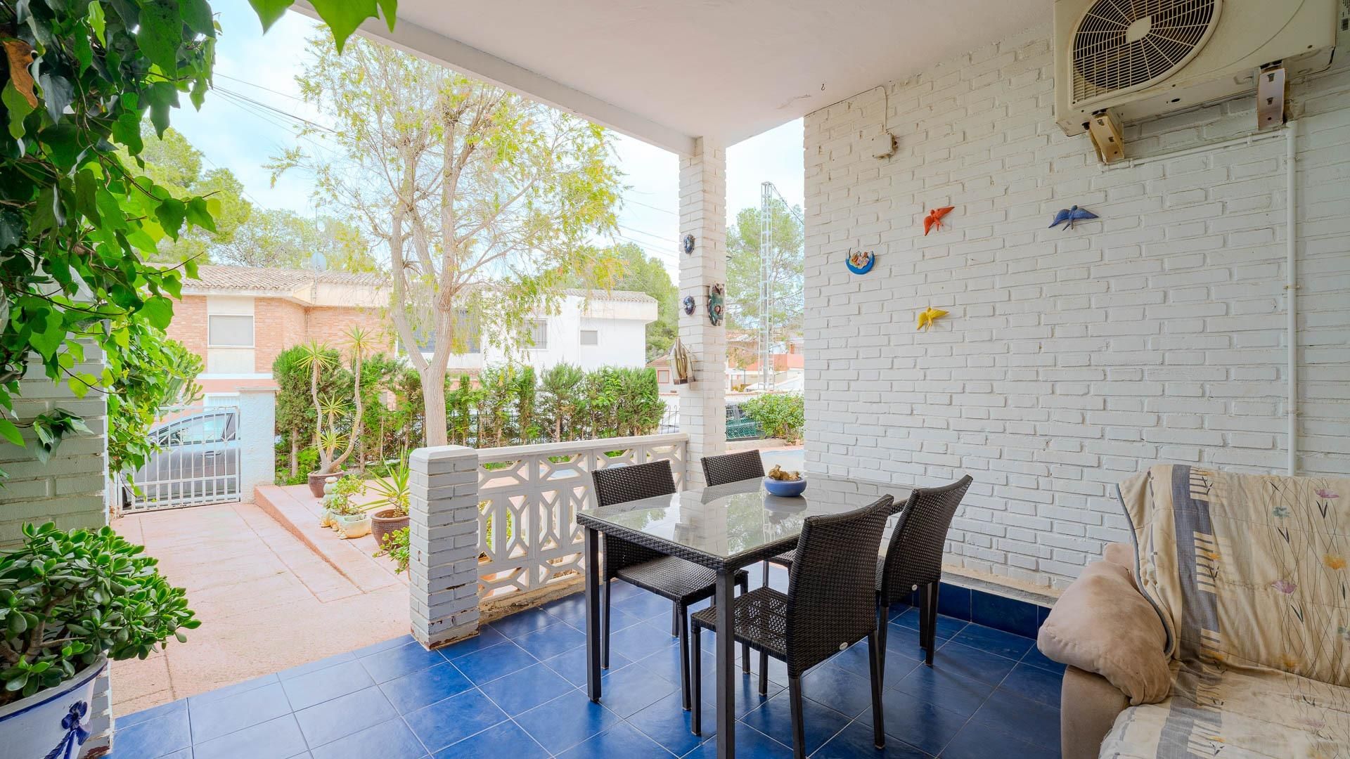 Jardí de Casa o xalet en venda en Pilar de la Horadada amb Jardí privat, Terrassa i Piscina