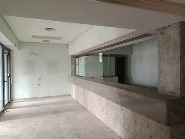 Gewerbefläche zum Verkauf in Avenida Juan Carlos I 28, imagen 9