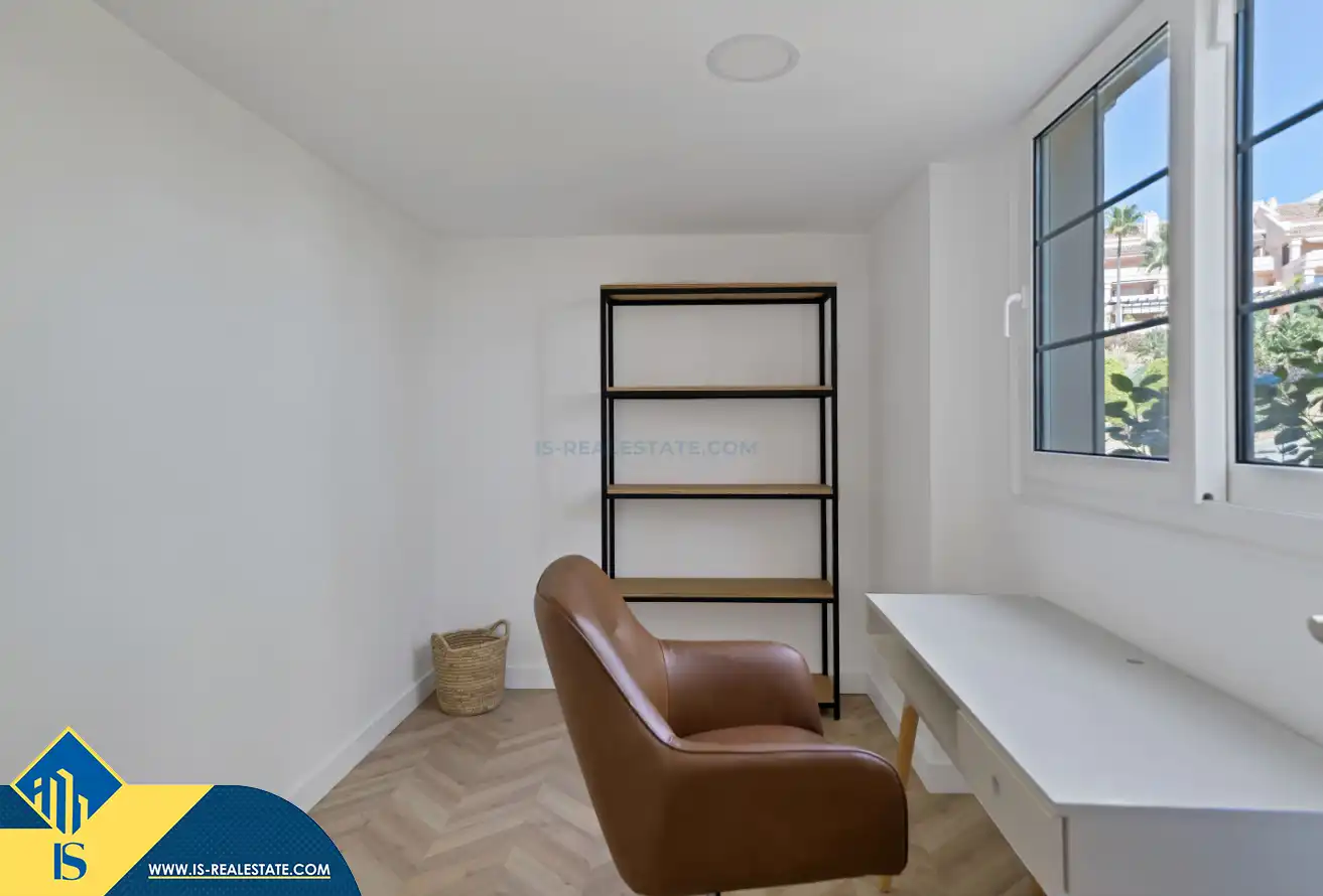 Casa a schiera con piscina in vendita a Nueva Andalucía, imagen 23