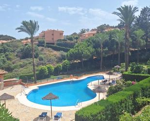 Jardí de Pis de lloguer en Ojén amb Aire condicionat i Terrassa