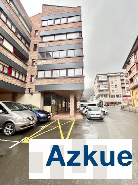 Parking de Local en venta en Zestoa