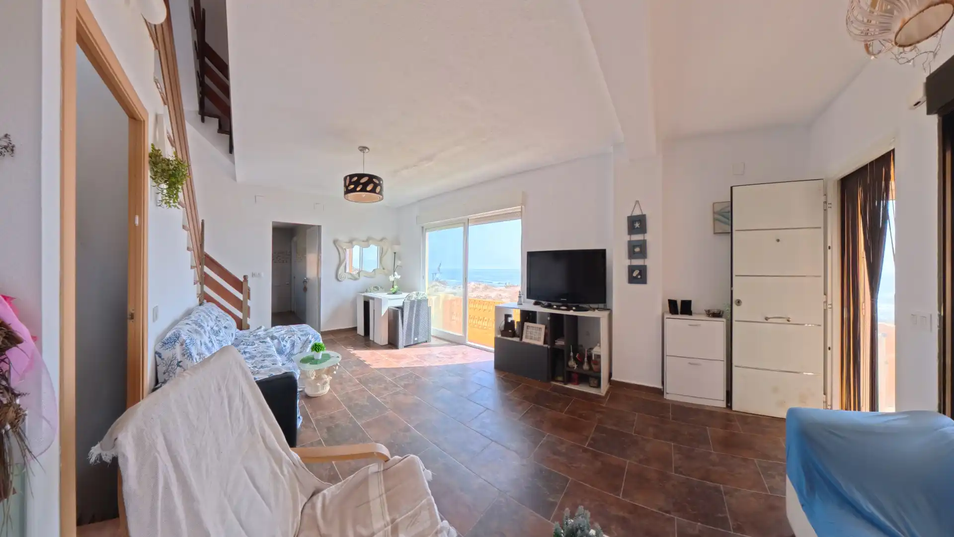 Sala de estar de Casa adosada en venta en Sueca con Aire acondicionado, Calefacción y Terraza