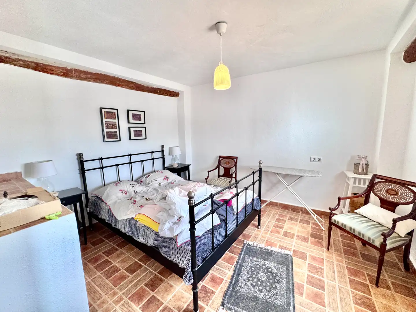 Dormitori de Casa o xalet en venda en Válor amb Calefacció, Jardí privat i Terrassa