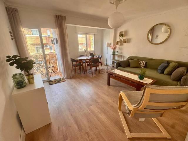 Piso en Alquiler en Torrefiel