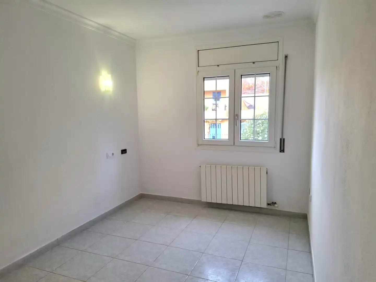Habitación de Planta baja en venta en Palau-saverdera con Calefacción, Terraza y Trastero