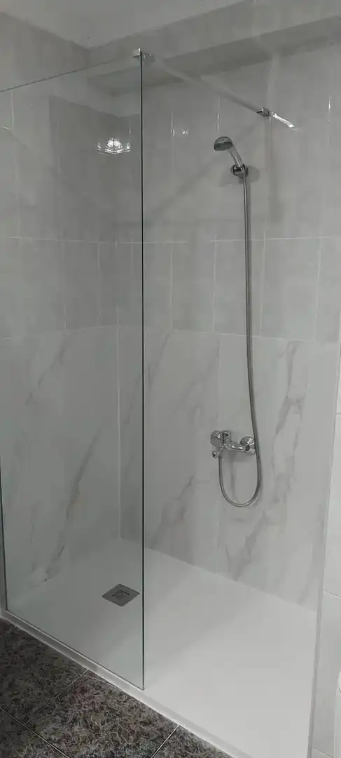 Bany de Pis en venda en Catarroja amb Terrassa, Moblat i Balcó
