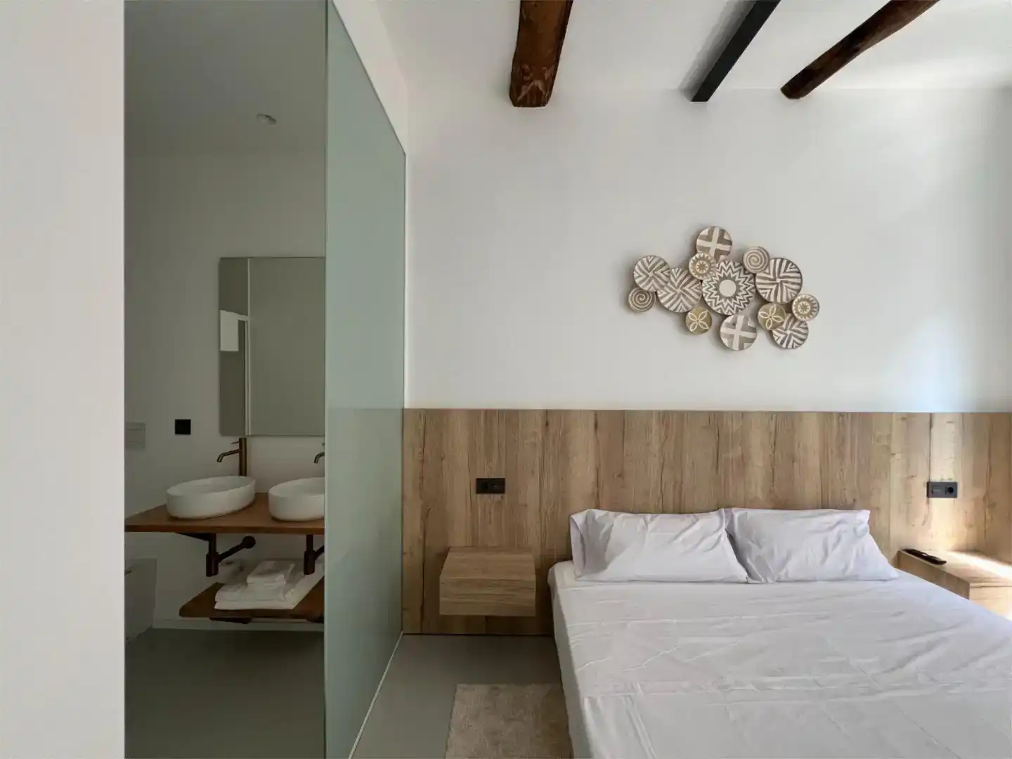 Schlafzimmer von Wohnung zur Miete in Ferrol mit Balkon
