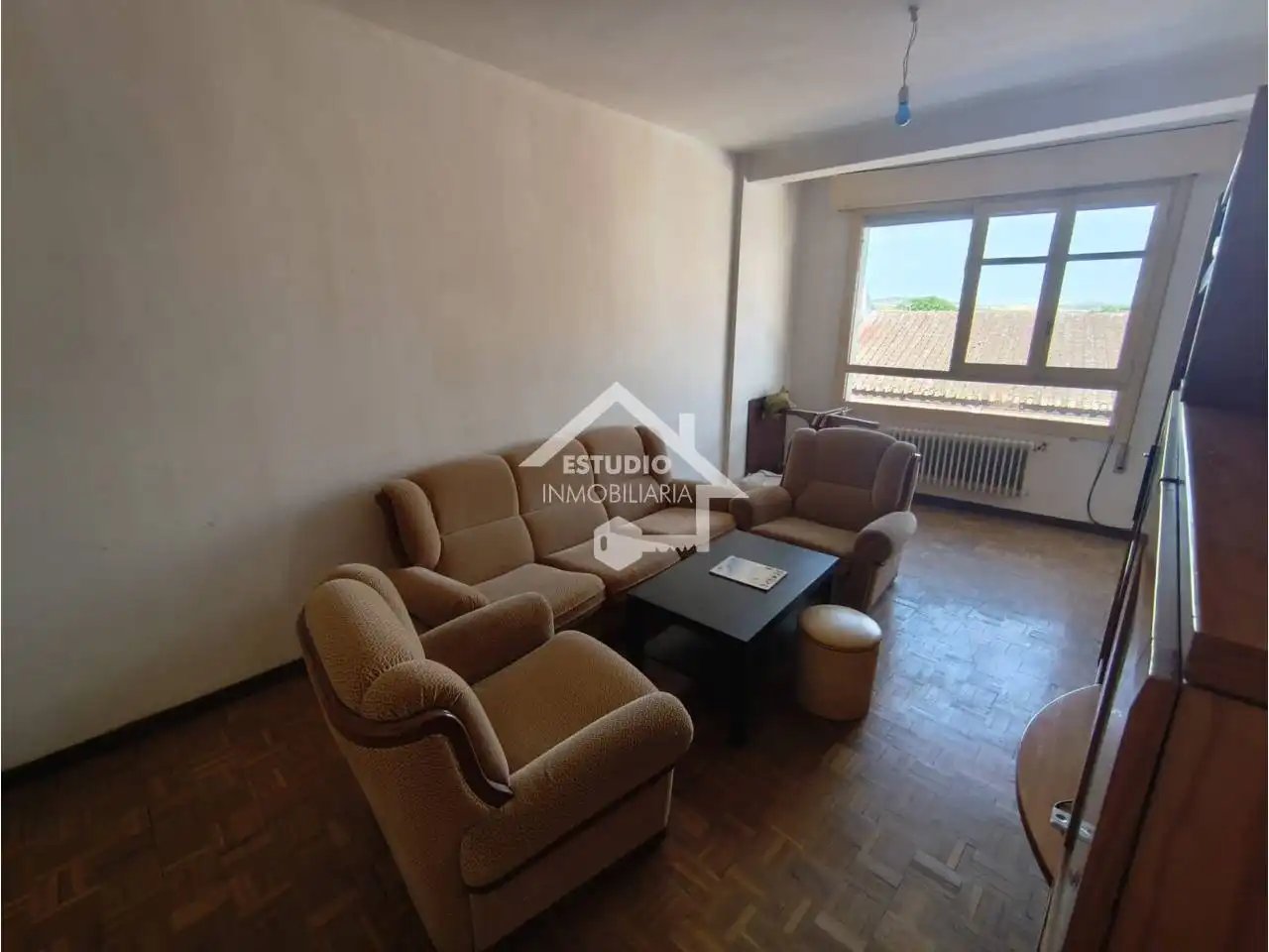 Sala de estar de Piso en venta en Mendavia con Calefacción, Parquet y Terraza