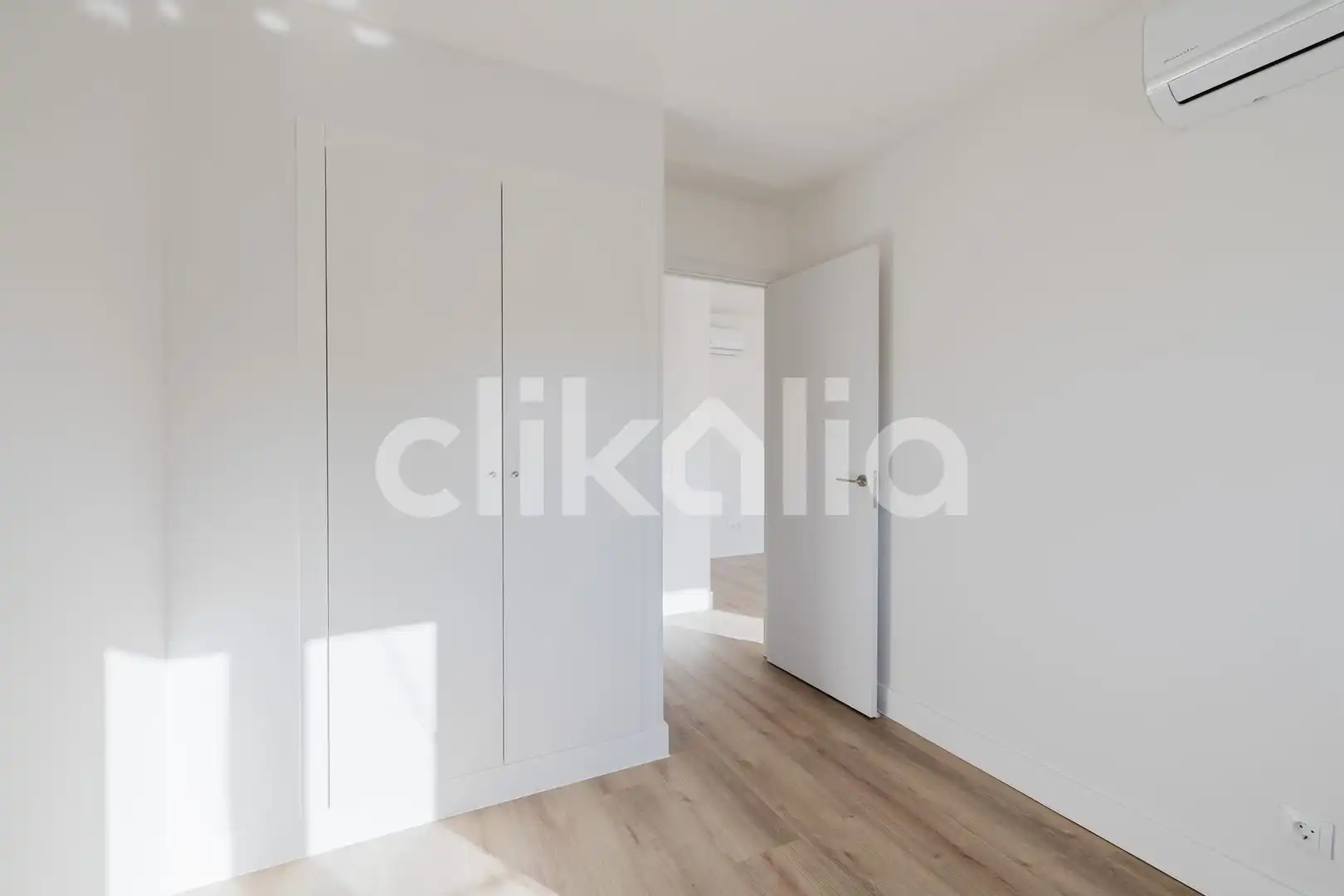 Habitación de Piso en venta en Málaga con Aire acondicionado, Terraza y Balcón