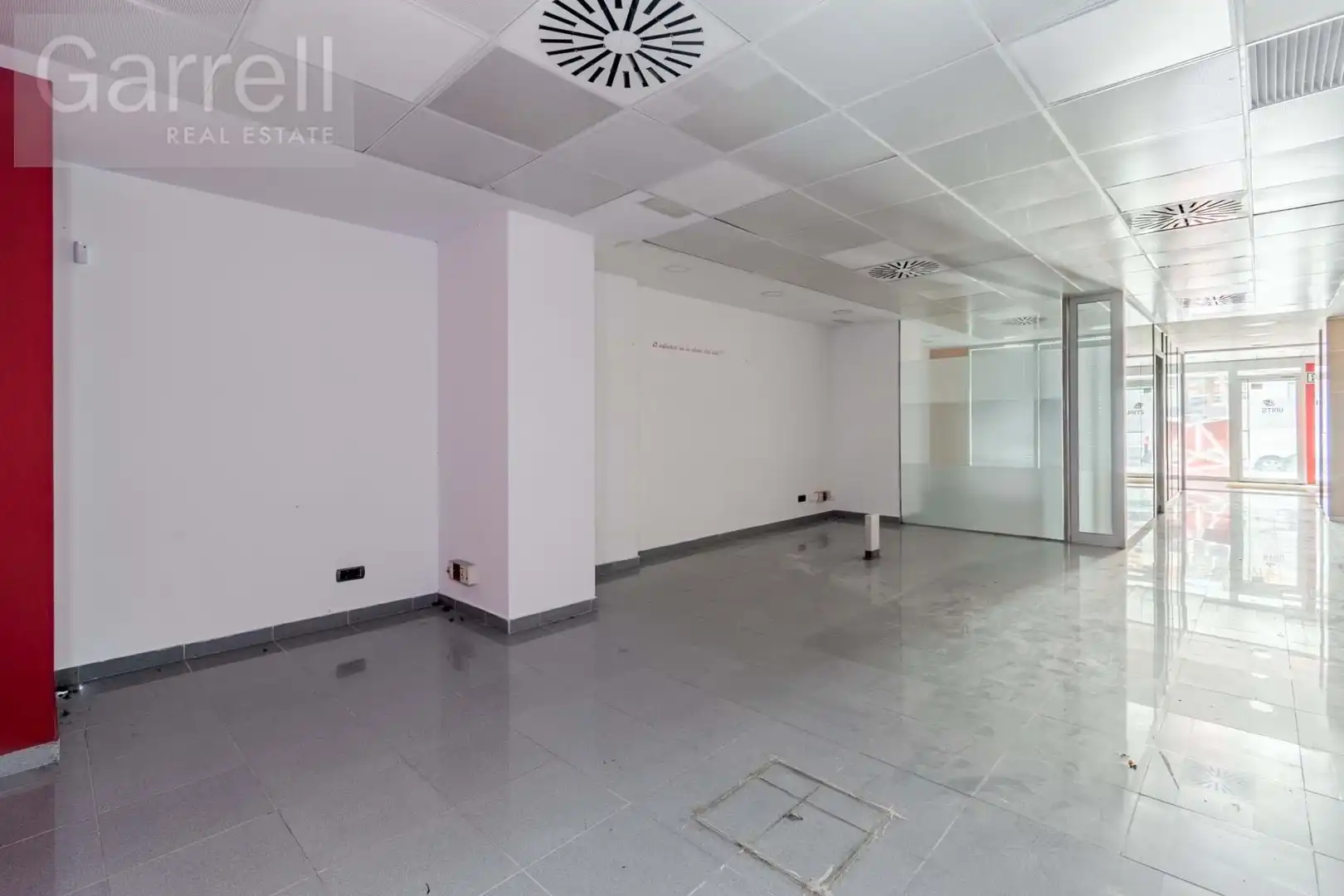 Local comercial en venta en carrer Sant Josep Oriol, imagen 4