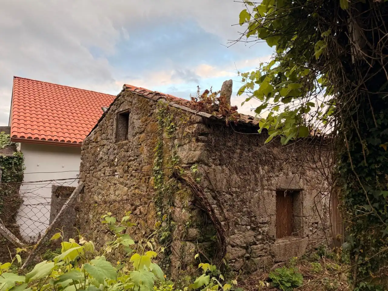 Vista exterior de Casa o chalet en venta en Noia con Calefacción y Jardín privado
