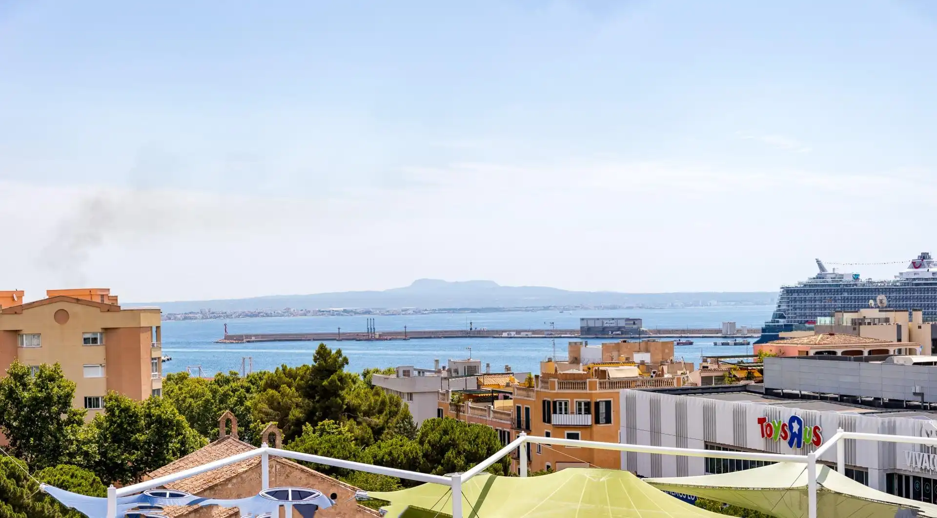 Terrace of Study for sale in  Palma de Mallorca  with Air Conditioner, Heating and Community pool