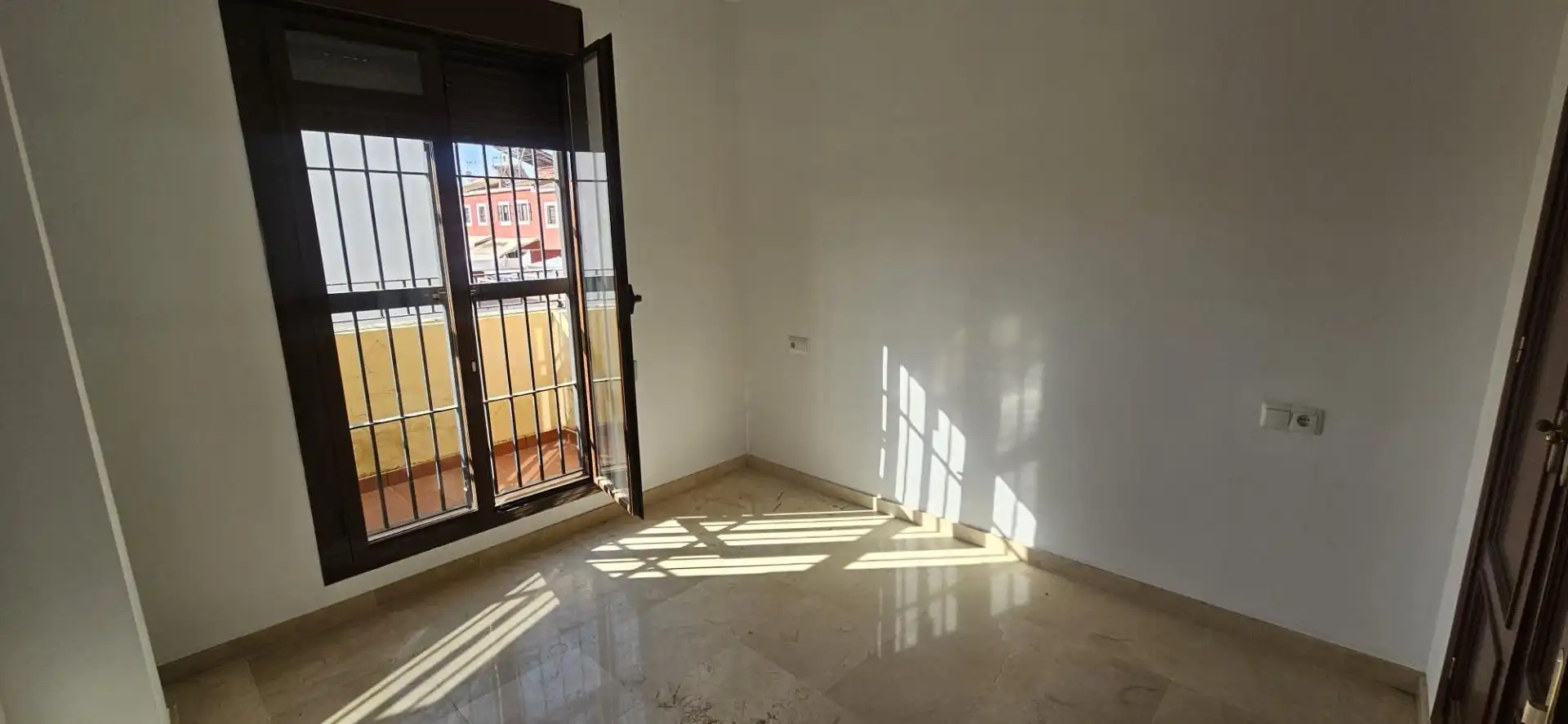 Casa con giardino in vendita a Brenes, imagen 14