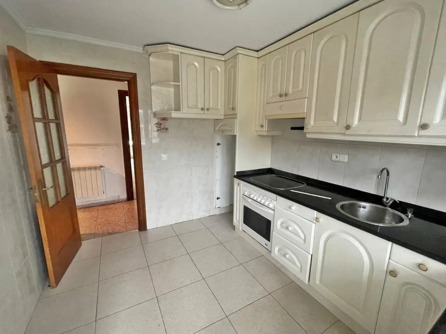 Cocina de Piso en venta en Reocín con Calefacción, Terraza y Balcón