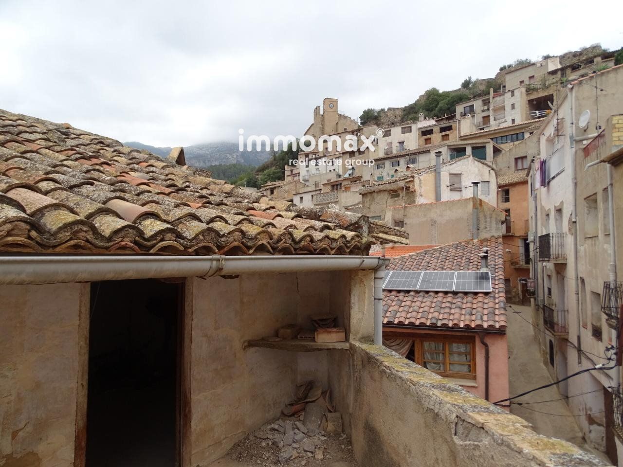 Vista exterior de Casa o xalet en venda en Paüls amb Terrassa