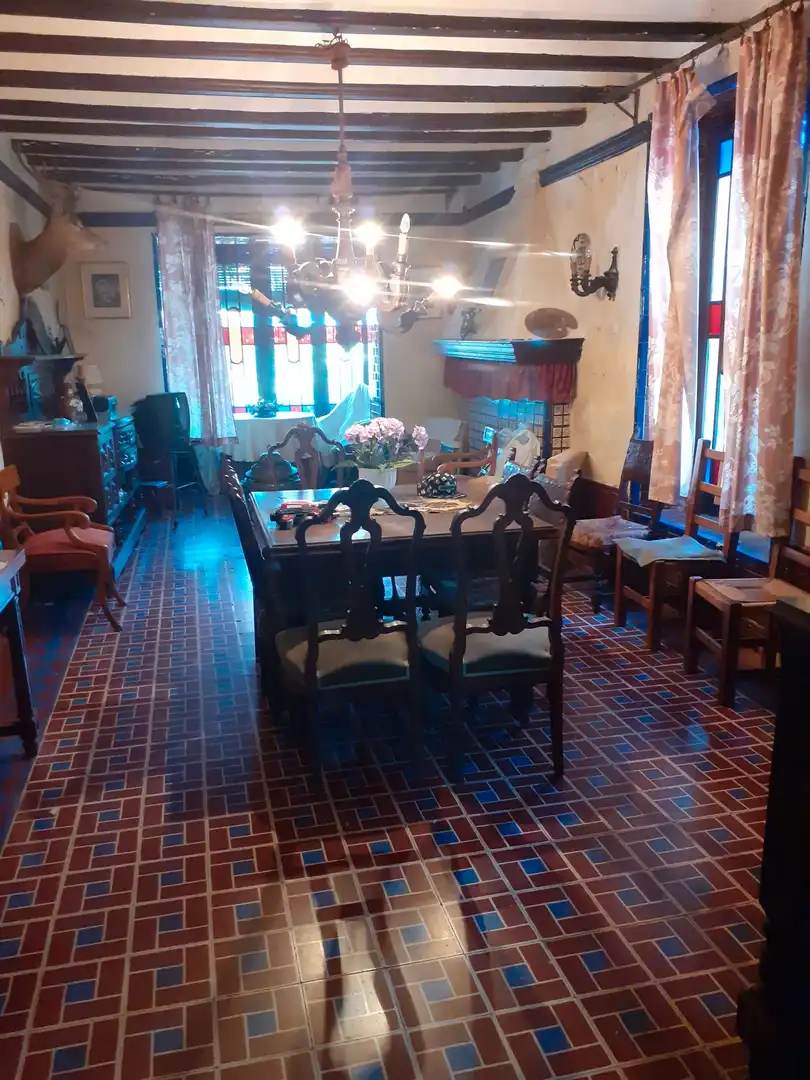 Menjador de Casa o xalet en venda en Almazora / Almassora amb Jardí privat, Terrassa i Moblat