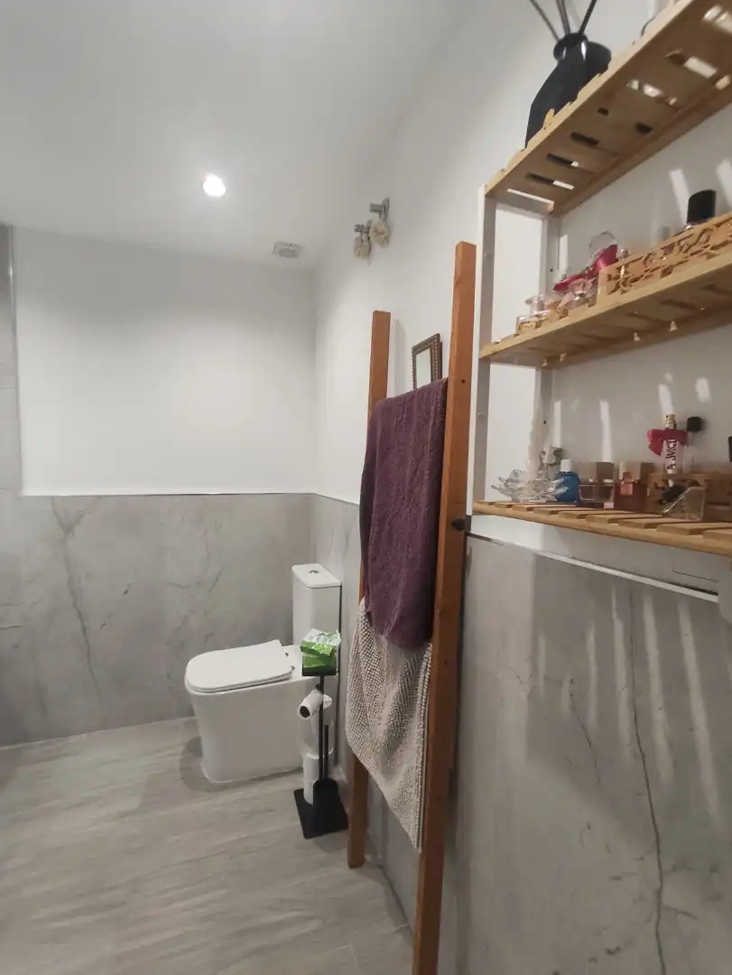 Bathroom of Houses for sale in Las Ventas de Retamosa  with Air Conditioner, Heating and Storage room