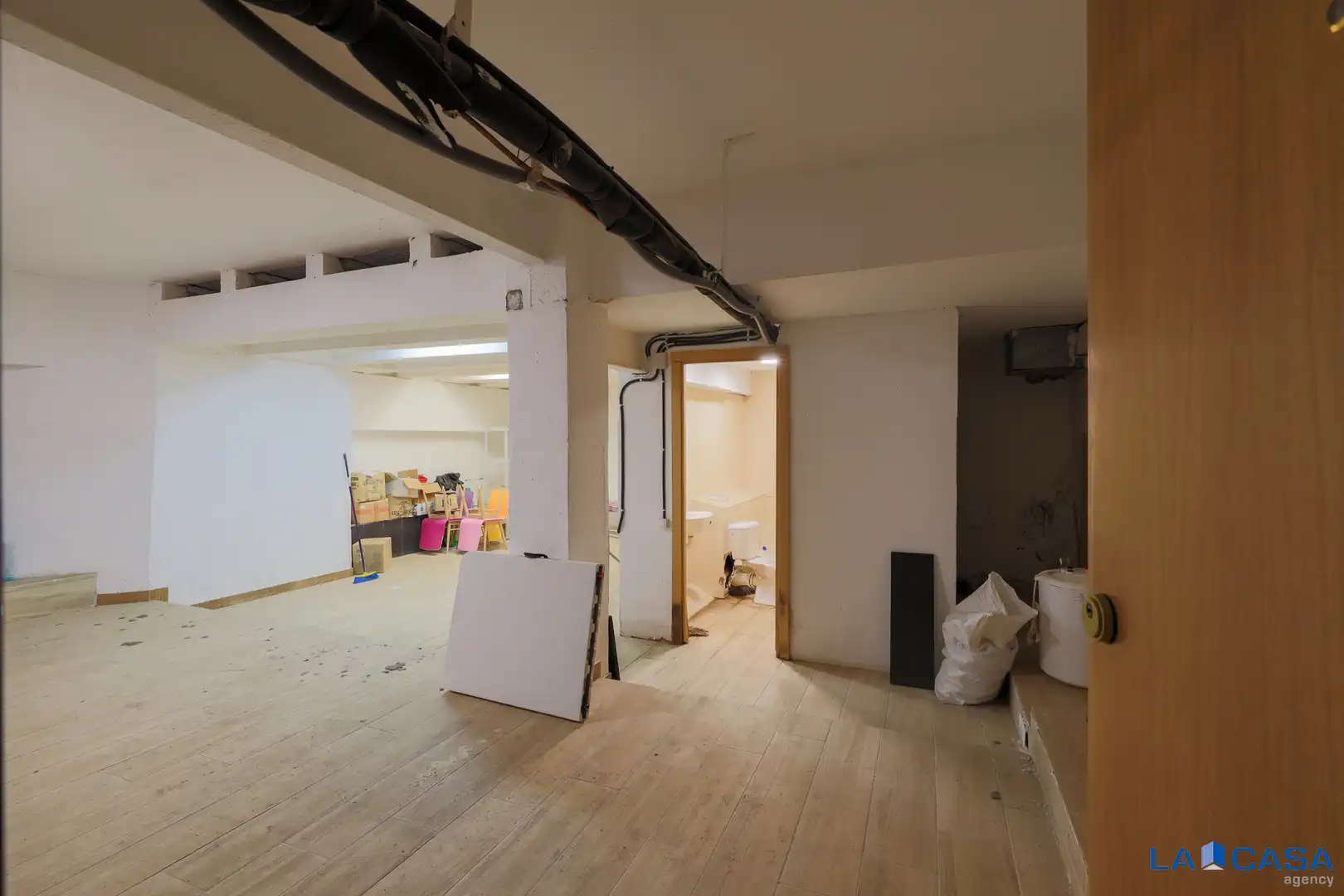 Ground floor for sale in Barcelona