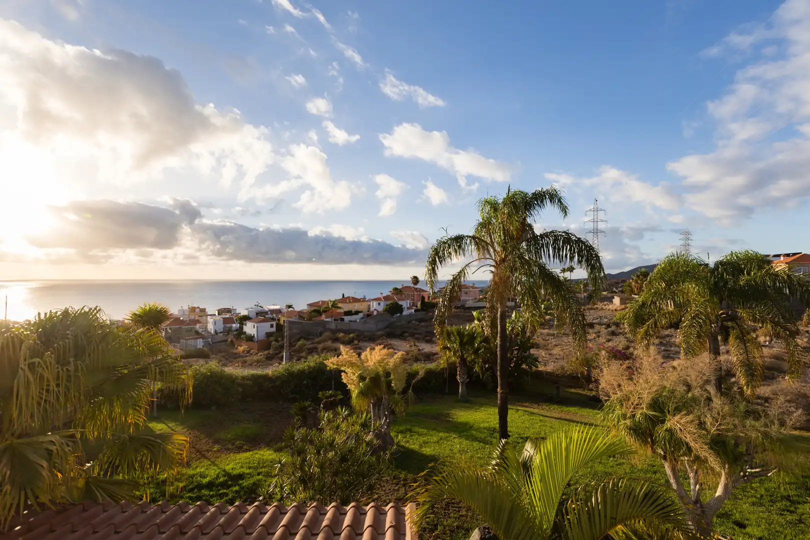 Vista exterior de Casa o xalet en venda en Candelaria amb Aire condicionat, Jardí privat i Terrassa