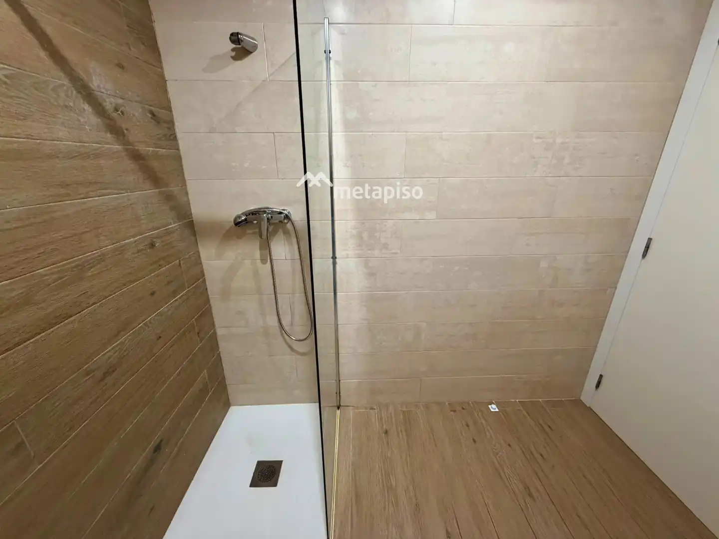 Bathroom of Flat for sale in El Vendrell  with Air Conditioner, Heating and Terrace
