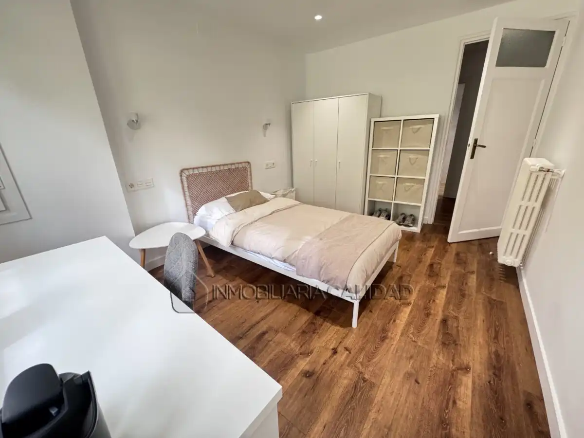 Bedroom of Flat for rent in Burgos  with Heating and Terrace