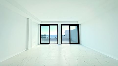 Ático moderno luminoso con gran terraza cerca de la playa entre Marbella y Sotogrande, imatge 4