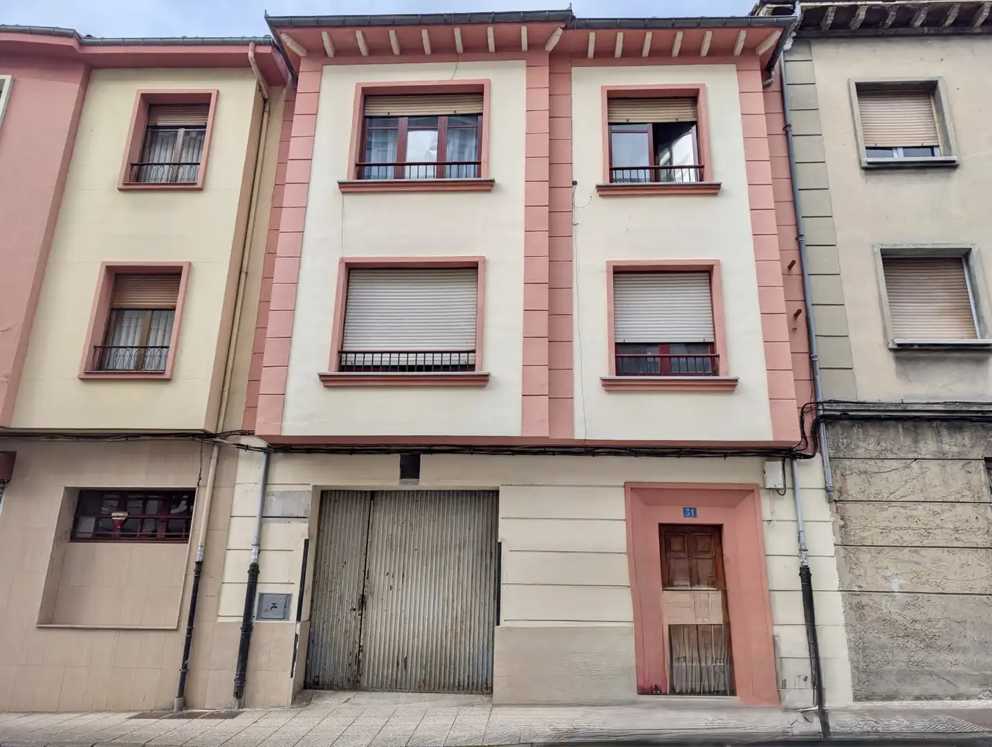 Exterior view of Flat for sale in San Martín del Rey Aurelio  with Heating, Terrace and Storage room