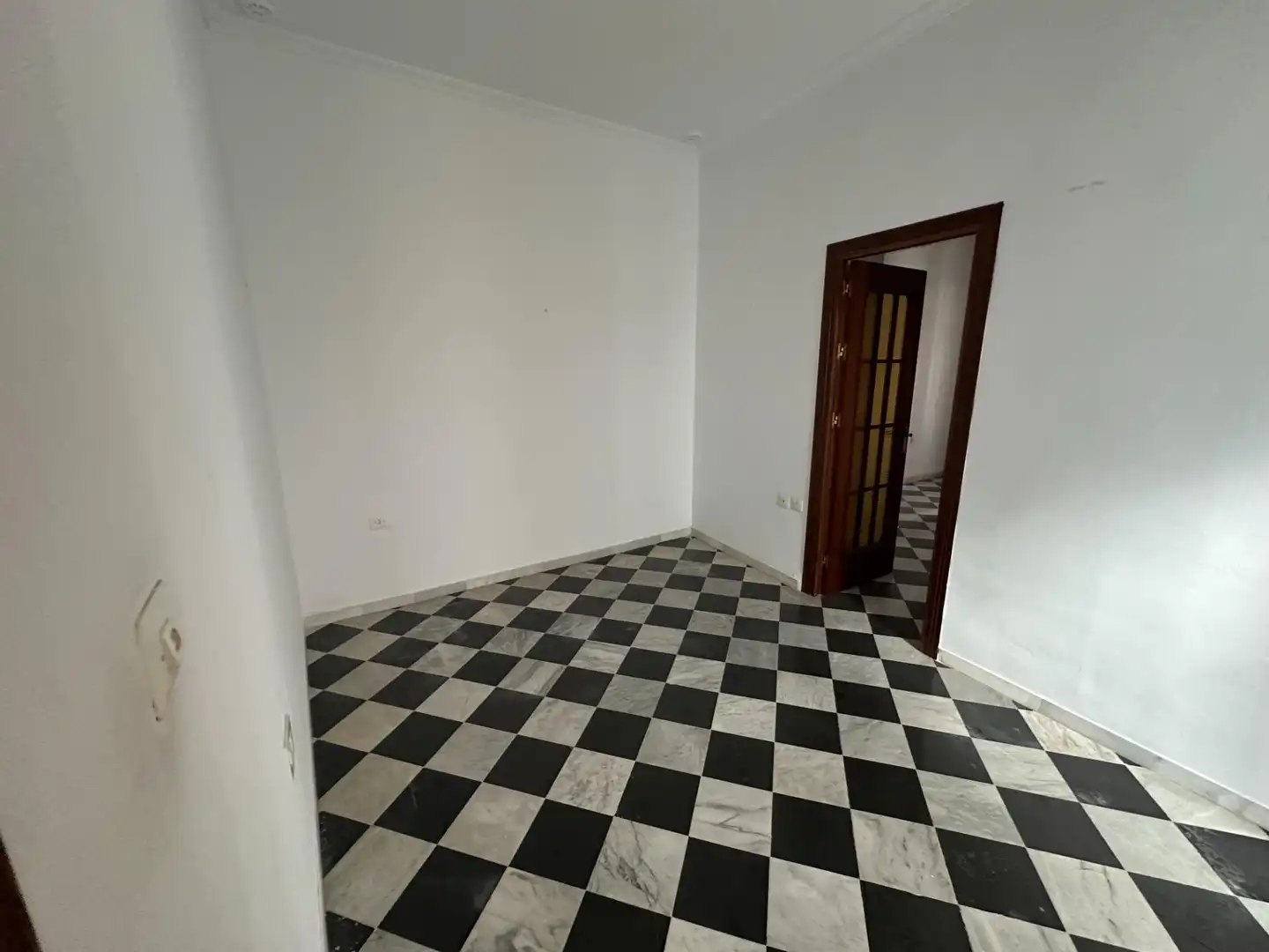 Piso en venta en Cádiz con Balcón