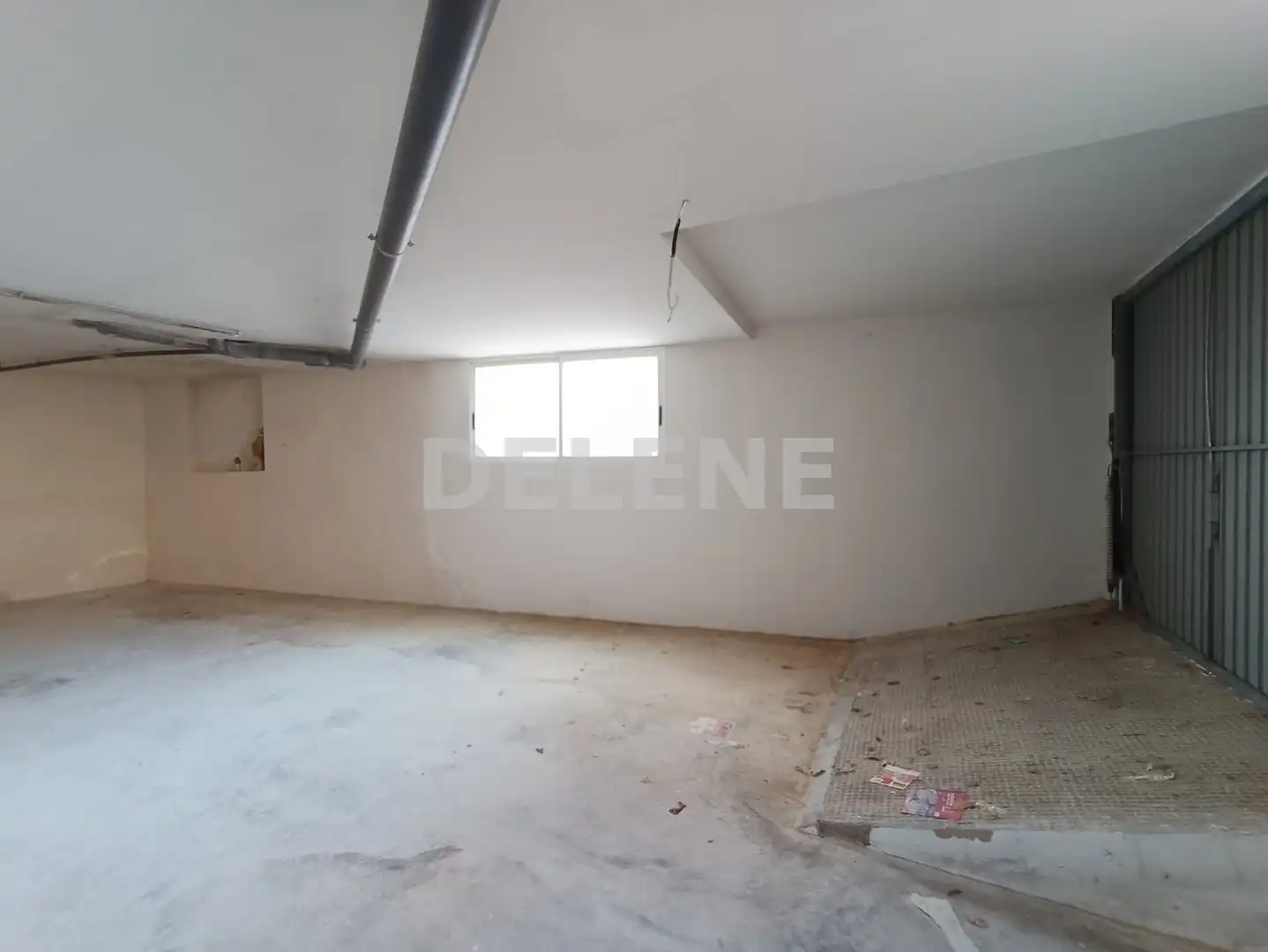 Casa adosada en venta en Hellín
