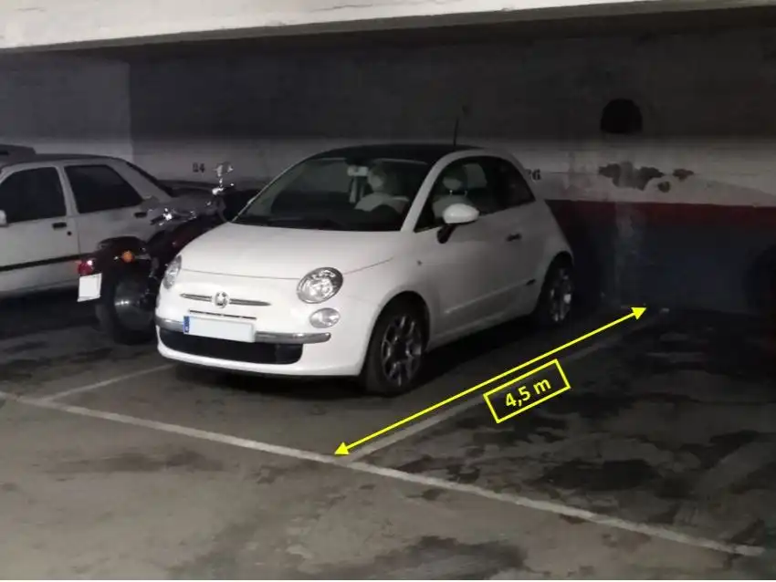 Aparcament de Garatge de lloguer en Madrid