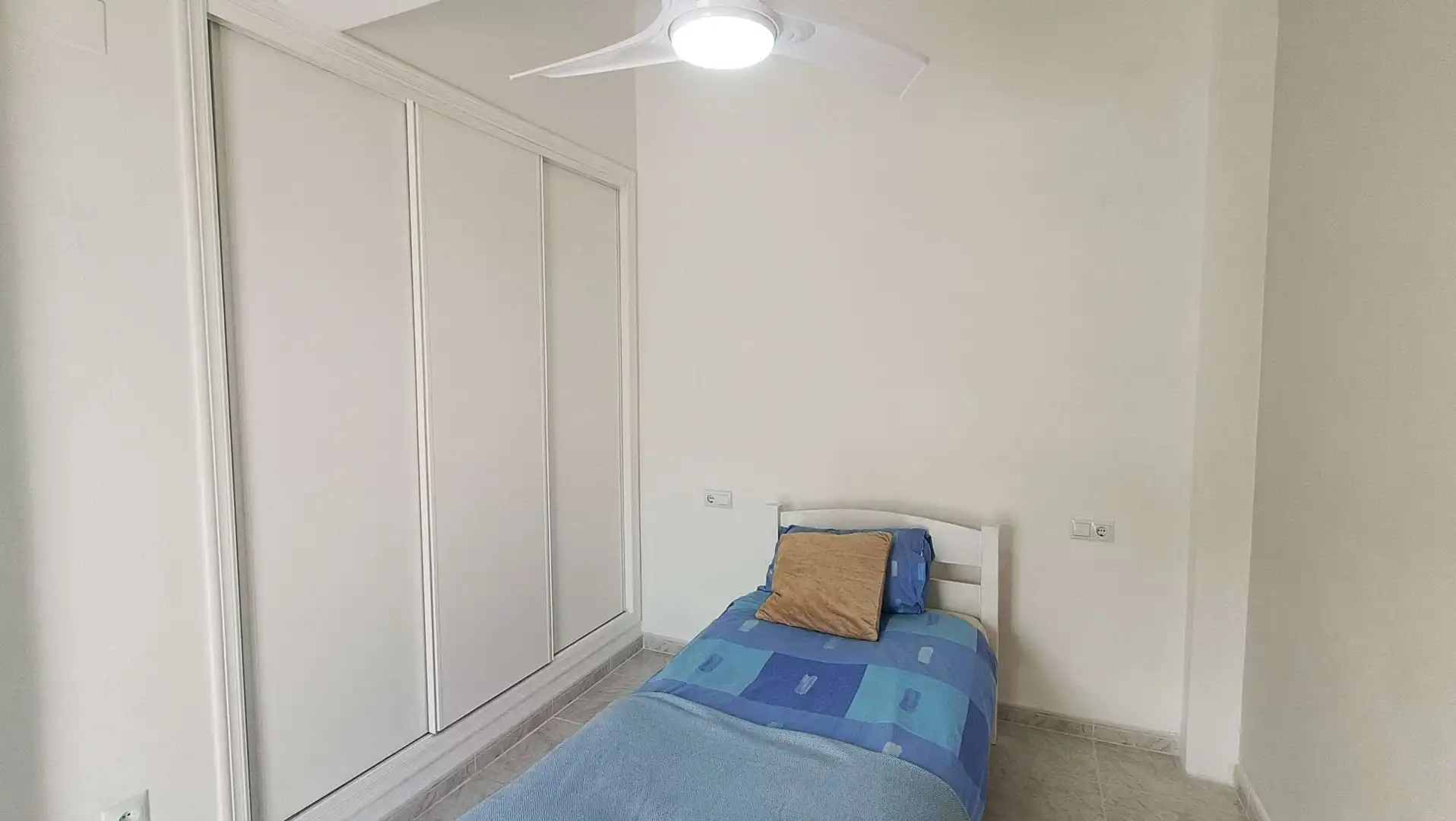 Dormitori de Casa o xalet en venda en Benijófar amb Balcó
