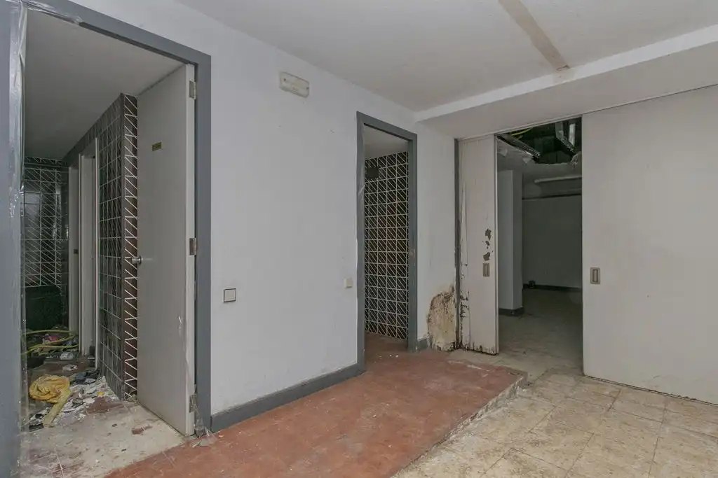 Local comercial en venda a Rambla de Modolell 45, imagen 13