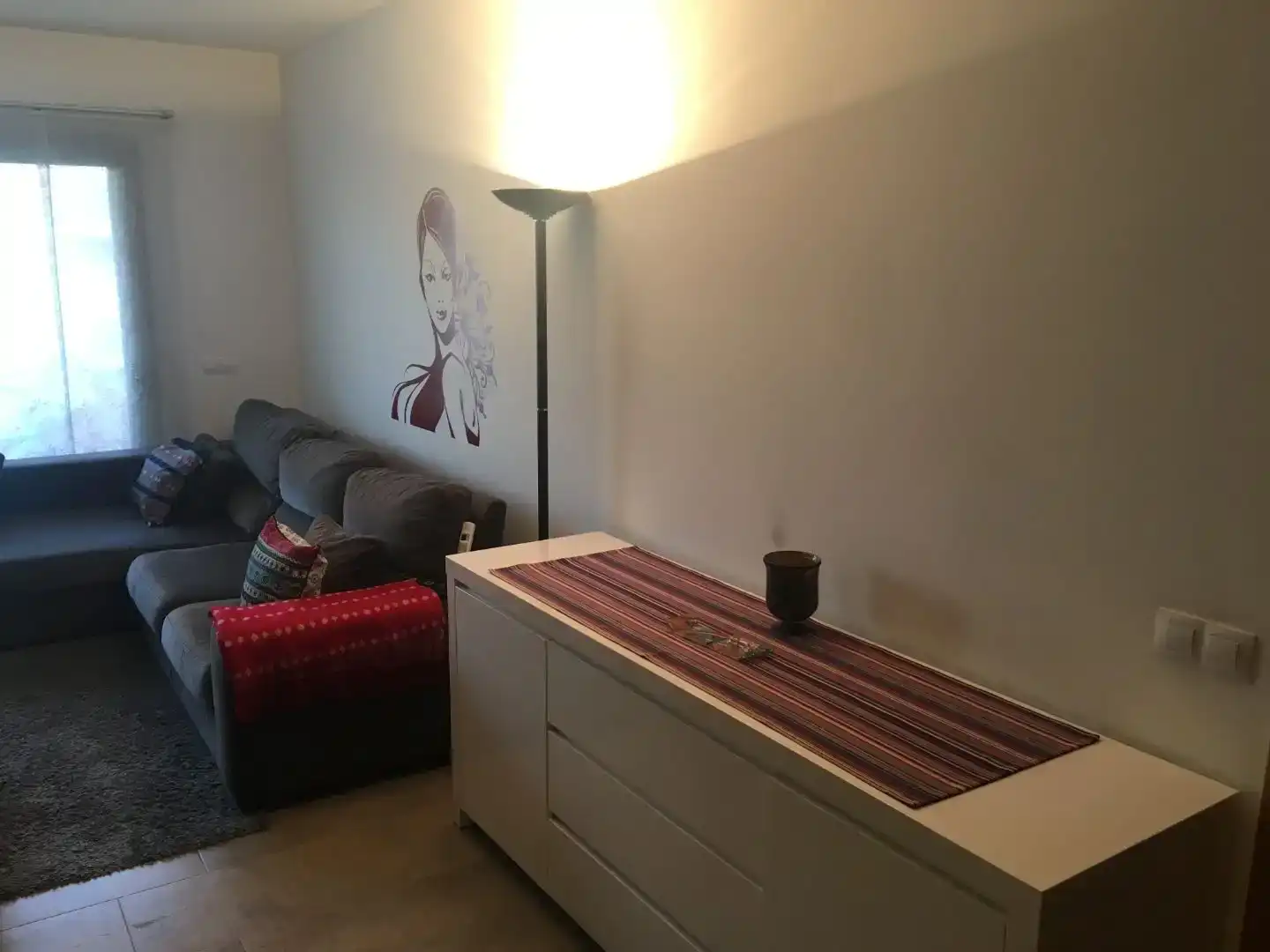 Sala d'estar de Pis en venda en El Vendrell amb Aire condicionat i Balcó