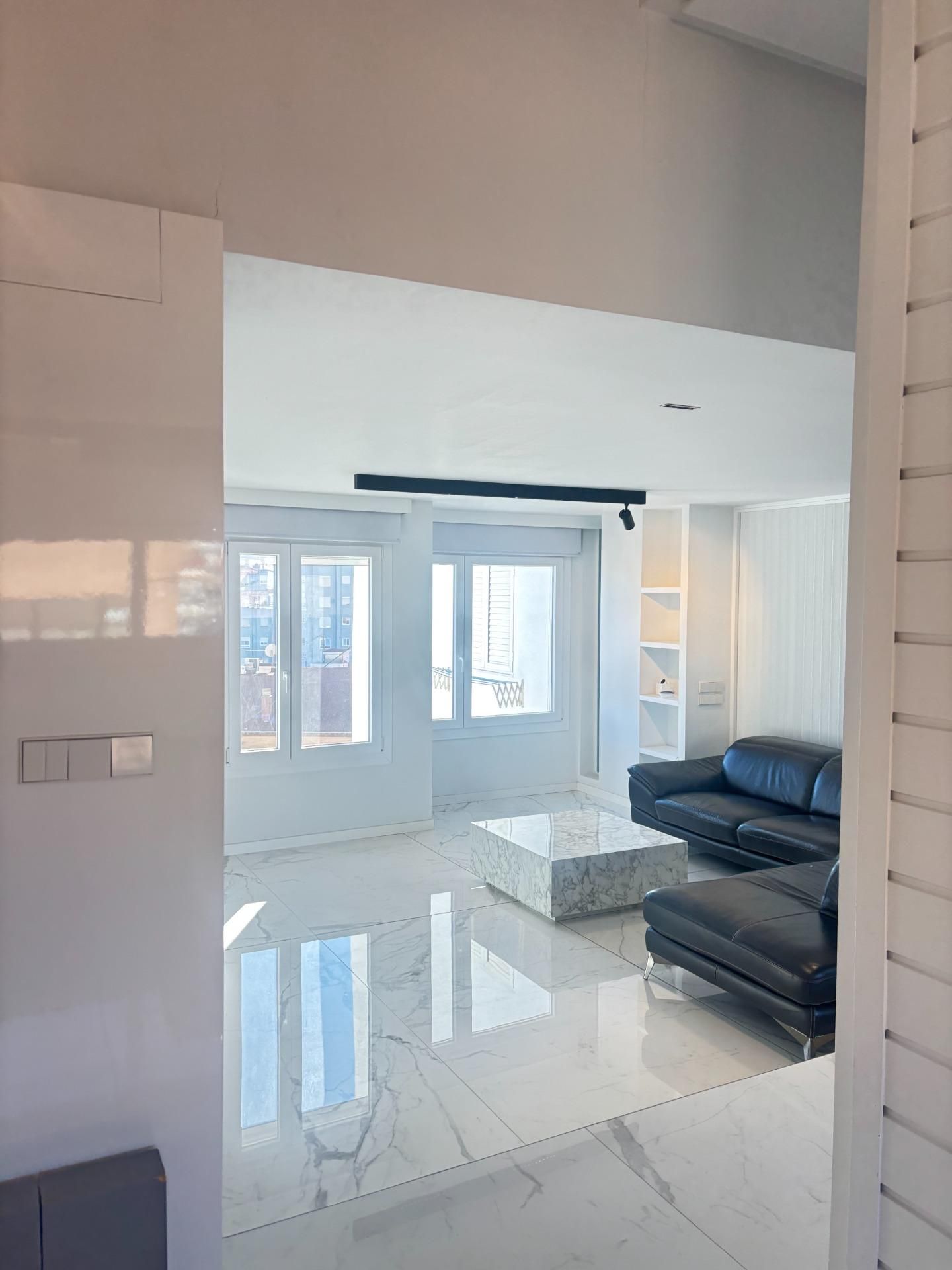 Sala d'estar de Àtic de lloguer en  Valencia Capital amb Aire condicionat, Calefacció i Terrassa