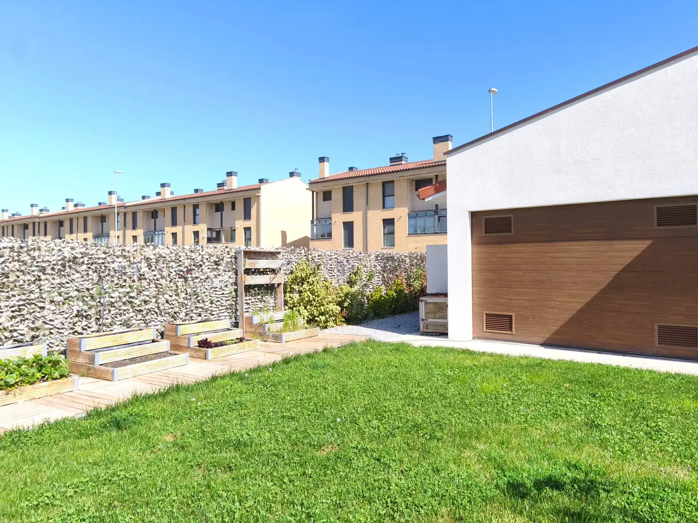 Vista exterior de Casa o chalet en venta en Viana con Aire acondicionado, Calefacción y Jardín privado