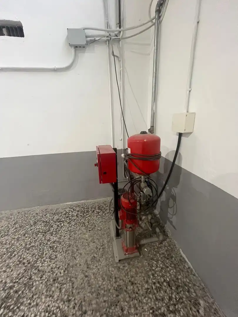 Fabrikhallen zur Miete in Algorós - El Derramador