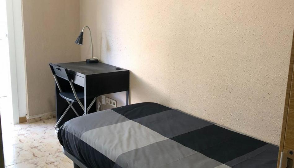 Photo 1 of Apartment to share in El Camp de l'Arpa del Clot, Barcelona