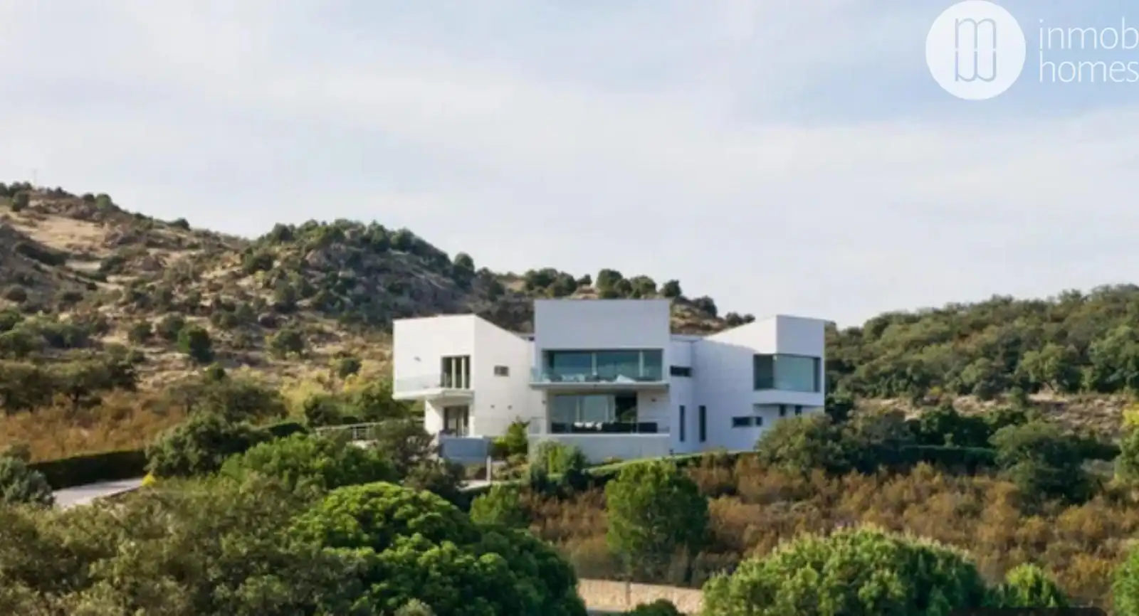 Vista exterior de Casa o chalet en venta en Las Rozas de Madrid con Aire acondicionado, Calefacción y Jardín privado