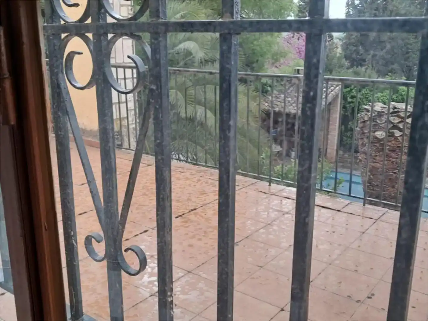 Terrassa de Casa o xalet en venda en Baeza amb Jardí privat, Piscina i Moblat