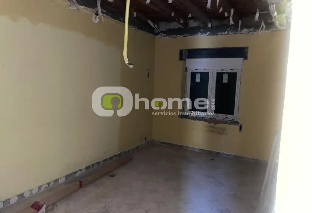 Casa adosada en venta en San Cristóbal de Entreviñas