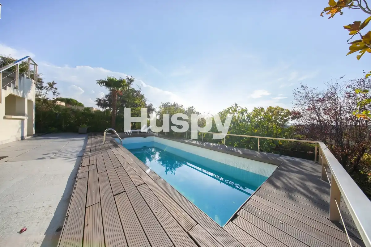 Casa con piscina en venta en Valdeaveruelo, imagen 2