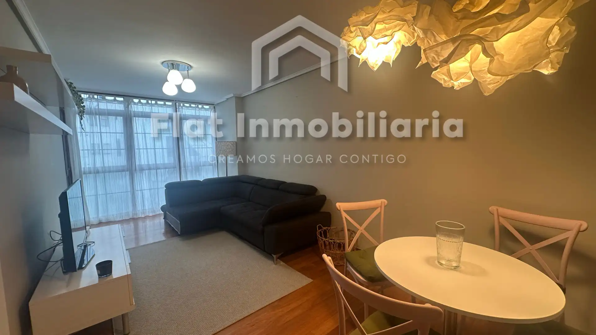 Wohnzimmer von Wohnungen zur Miete in Castro-Urdiales mit Heizung, Möbliert und Ofen