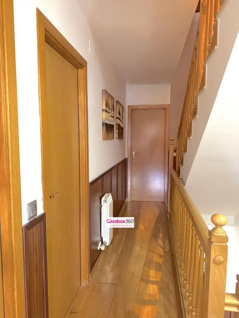 Einfamilien-Reihenhaus zum Verkauf in Reus mit Klimaanlage, Heizung und Privatgarten