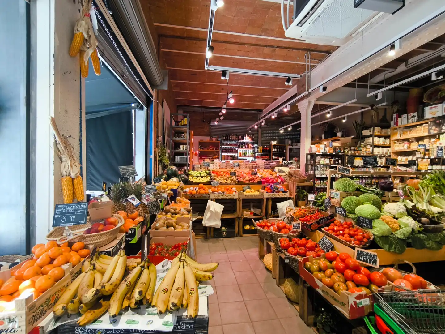Local en traspaso en Barcelona con Aire acondicionado y Amueblado