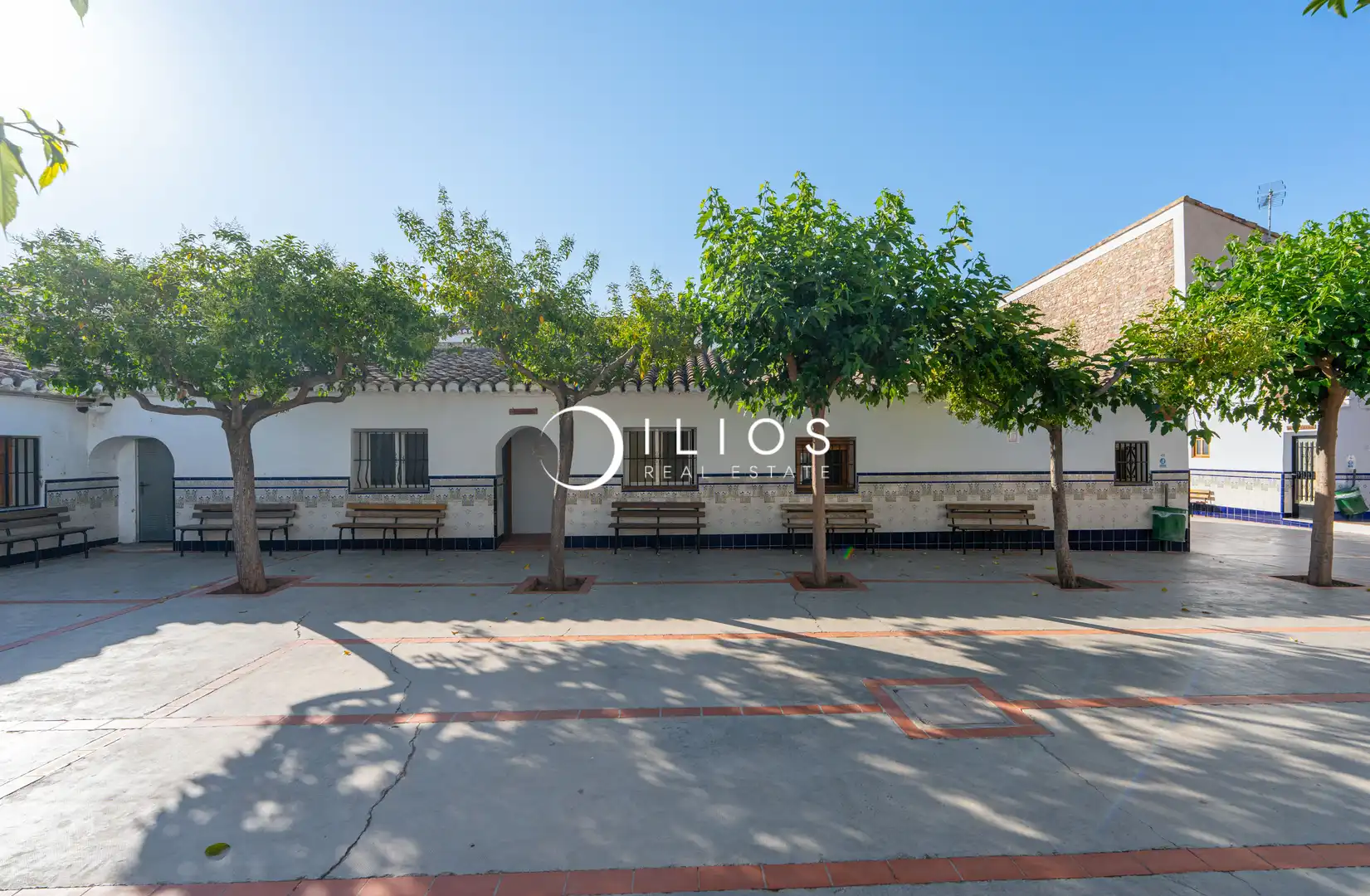 Vista exterior de Edificio en venta en Olocau con Piscina comunitaria