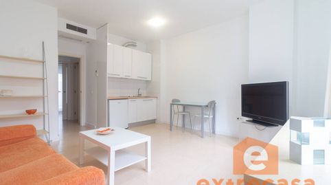 Foto 3 de Apartamento de alquiler en Pardaleras, Badajoz Capital